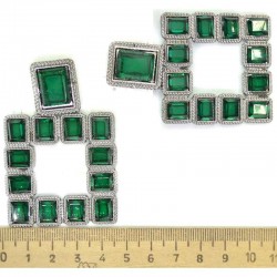 Серьги квадрат в серебре зеленый М81